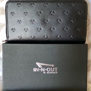 In-N-Out zip accordion wallet. Gently used.
